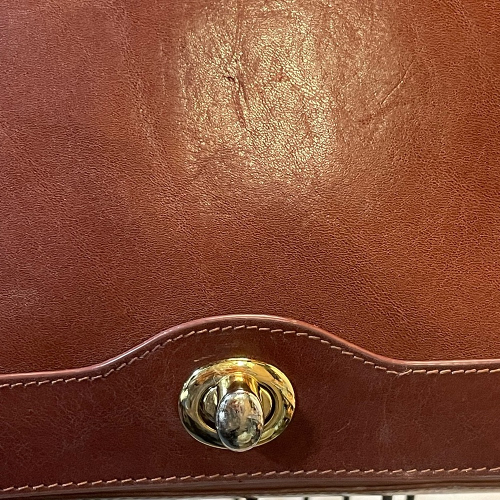 Hobo Saddle Leather Flap Over Clasp Shoulder/Crossbody Bag #H-25 - Picture 2 of 8
